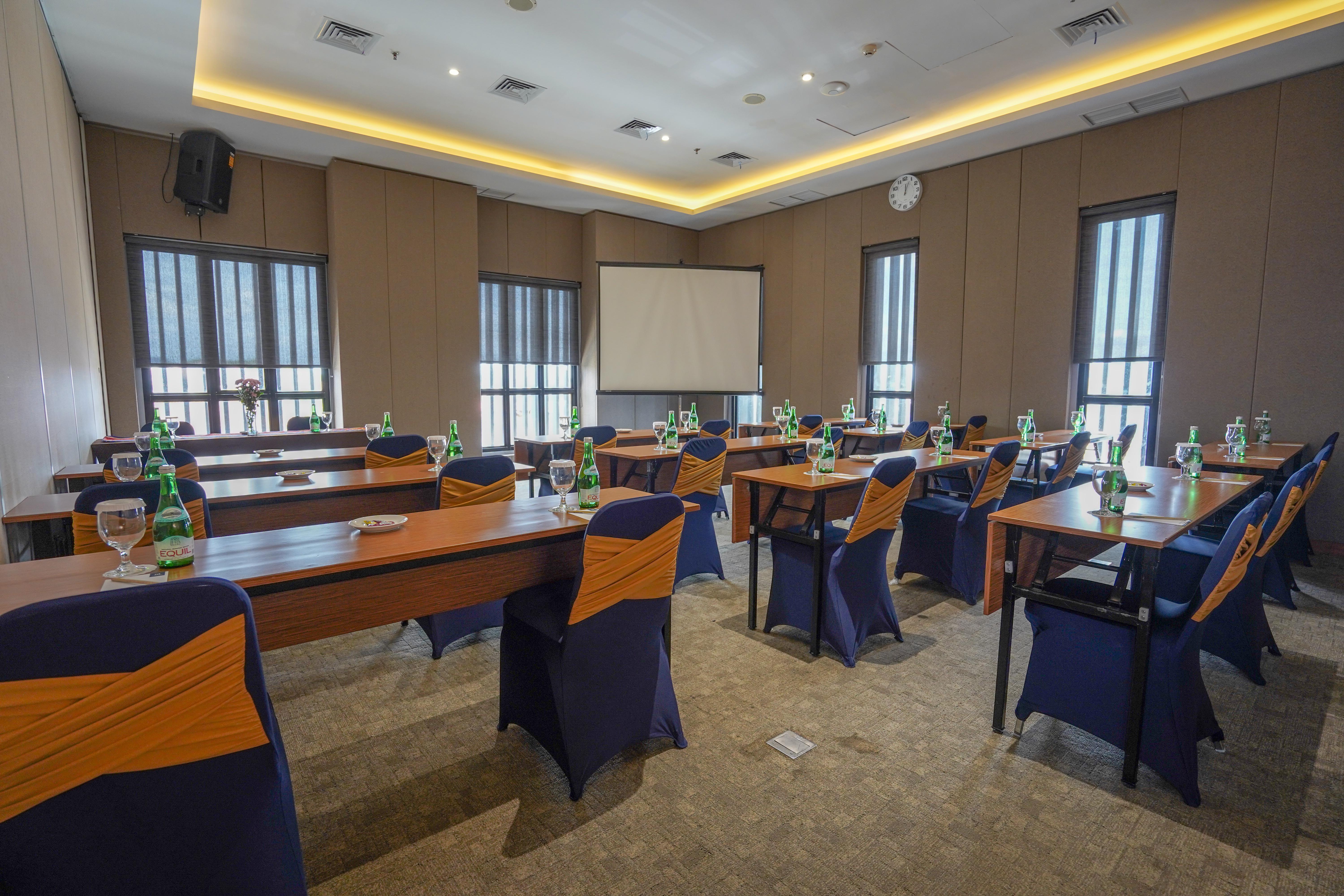 בנדר למפונג Batiqa Hotel Lampung מראה חיצוני תמונה